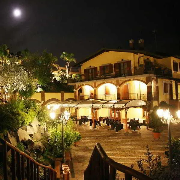 Residence Casale Da Padeira Torre Caracciolo